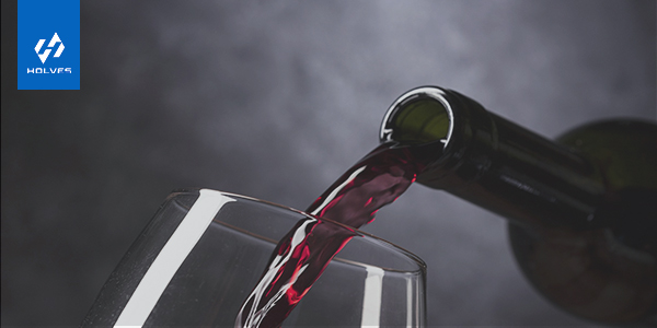 發酵罐進行紅酒發酵